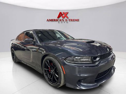 Used 2019 Dodge Charger Scat Pack w/ Daytona Edition Group RWD image 8