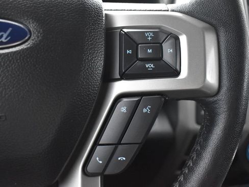 Used 2020 Ford F150 Lariat w/ Equipment Group 502A Luxury AWD/4WD image 15