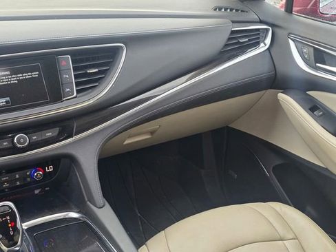 Used 2019 Buick Enclave Premium w/ Trailering Package, 5000 lbs. AWD/4WD image 19