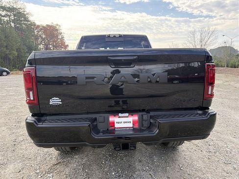 New 2026 RAM 2500 Limited image 6