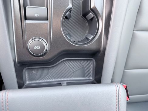 New 2026 Ford Explorer Active w/ Active Comfort Package image 16