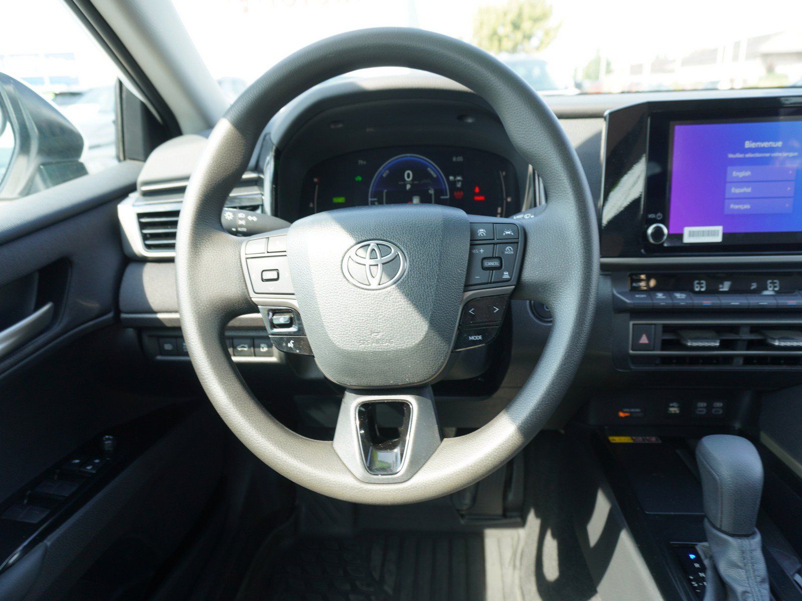 Used 2025 Toyota Camry LE w/ Convenience Package FWD image 14