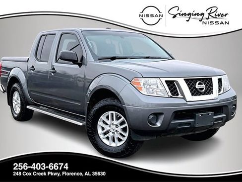 Used 2018 Nissan Frontier SV image 1