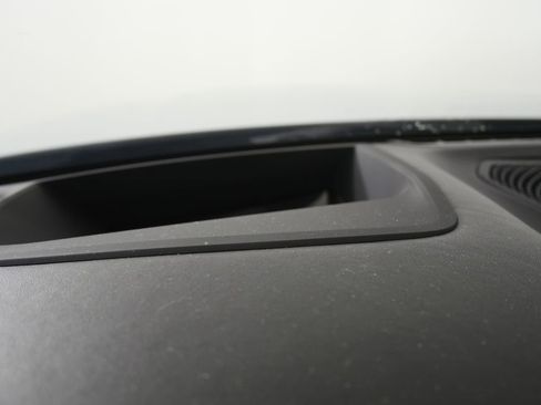 Used 2021 BMW M3 Competition w/ M Carbon Exterior Package image 27