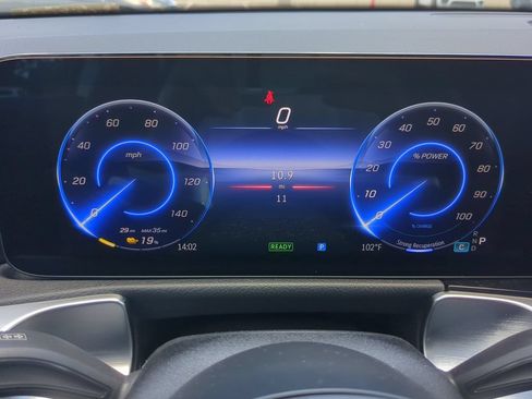 Used 2024 Mercedes-Benz EQB 250+ image 14