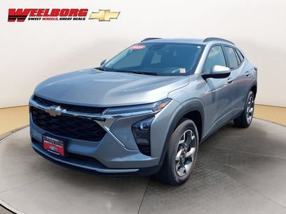 Certified 2025 Chevrolet Trax LT w/ Driver Confidence Package