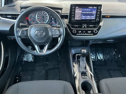 Used 2021 Toyota Corolla SE w/ Carpet Mat Package (TMS) FWD image 11