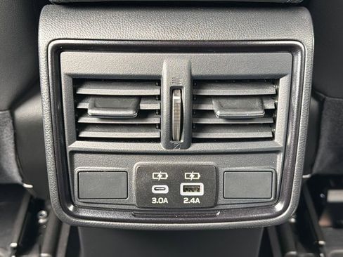 Used 2025 Subaru Forester Limited w/ Popular Package #2 image 31