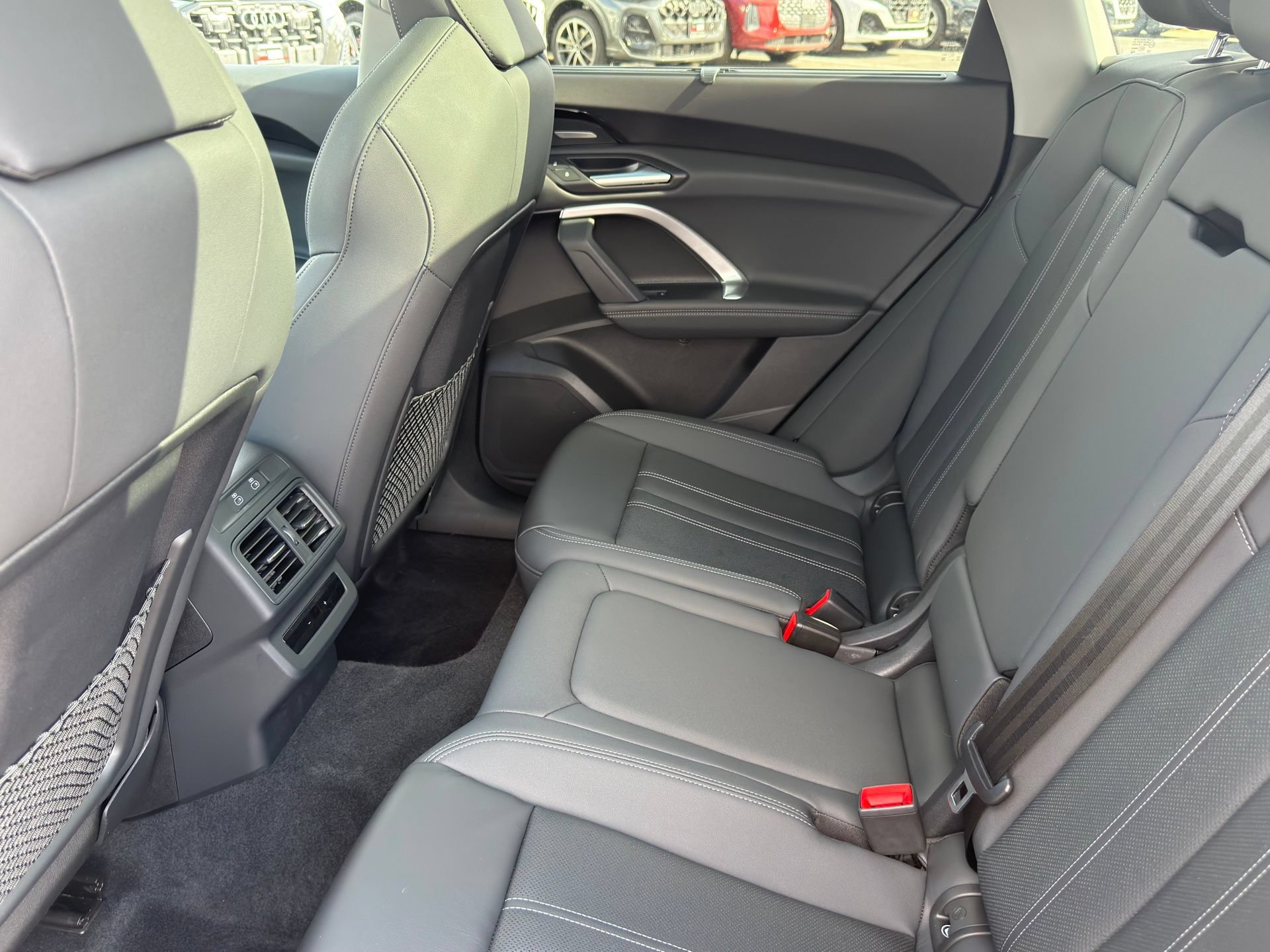 Certified 2025 Audi Q5 Premium Plus w/ Premium Plus AWD/4WD image 27