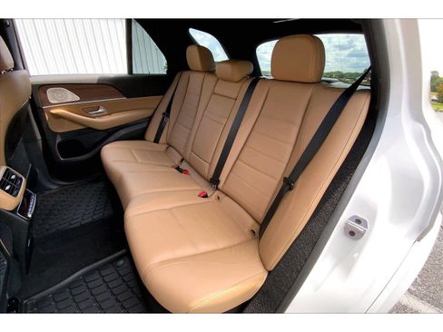 Used 2024 Mercedes-Benz GLE 350 4MATIC image 25
