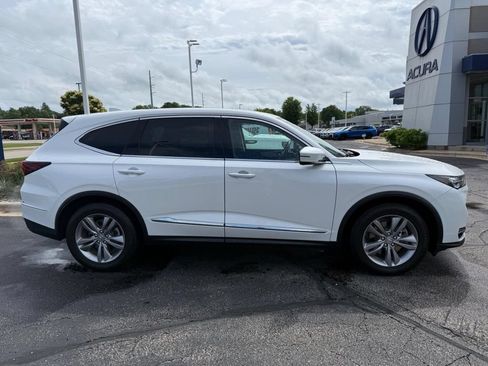 Certified 2025 Acura MDX SH-AWD image 2