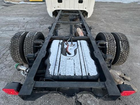 Used 2008 Ford F550 4x4 Regular Cab Super Duty image 11