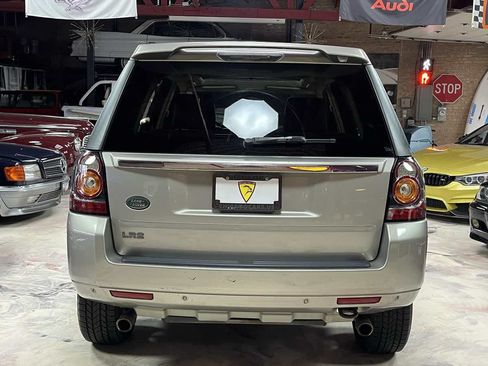 Used 2013 Land Rover LR2 AWD/4WD image 6
