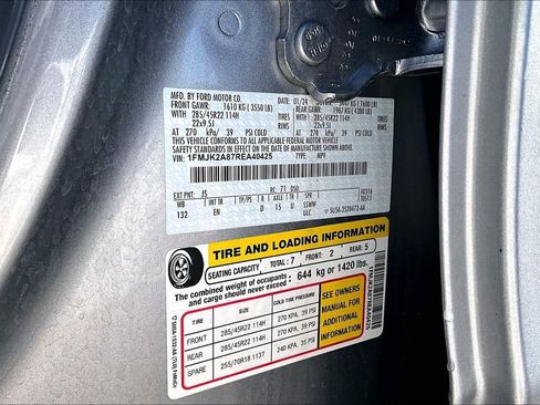 Used 2024 Ford Expedition Max Limited image 18