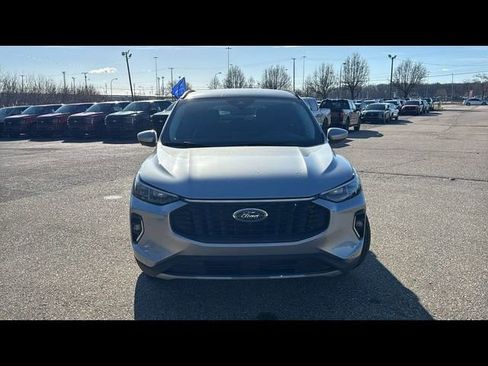 Certified 2023 Ford Escape Platinum AWD/4WD image 29
