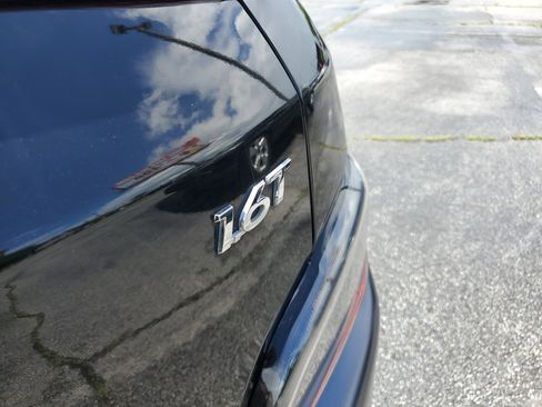 Used 2022 Hyundai Kona Limited FWD image 8