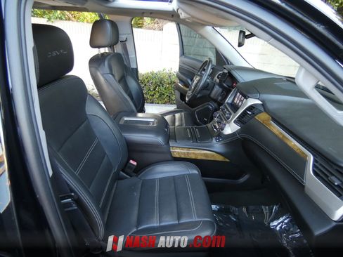 Used 2017 GMC Yukon Denali w/ Open Road Package RWD image 37