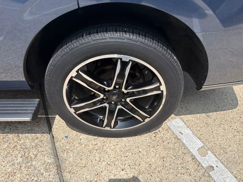 Used 2020 Ford Expedition Limited w/ Texas Edition Package RWD image 25