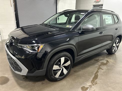 New 2025 Volkswagen Taos S image 6