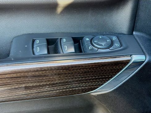 Used 2020 Chevrolet Silverado 2500 LT w/ All Star Edition image 22