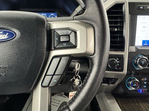 Used 2020 Ford F250 Lariat w/ Lariat Value Package AWD/4WD image 23