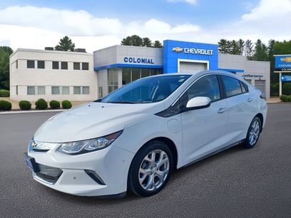 Used 2017 Chevrolet Volt Premier w/ Driver Confidence II Package
