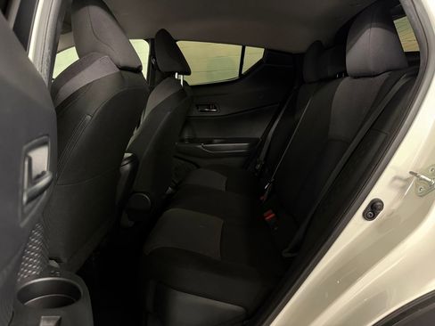 Used 2021 Toyota C-HR LE image 13