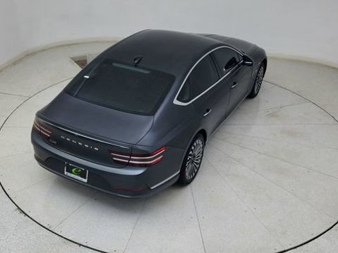 Used 2024 Genesis G80 image 81