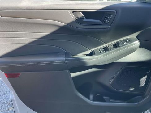 New 2026 Ford Escape Active image 15