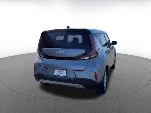 Used 2025 Kia Soul LX w/ LX Technology Package image 15