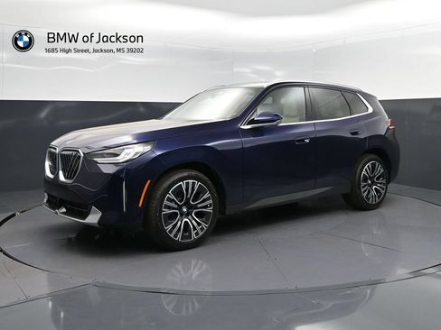 New 2026 BMW X3 xDrive30 w/ Premium Package AWD/4WD image 3
