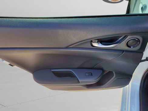 Used 2019 Honda Civic EX image 28