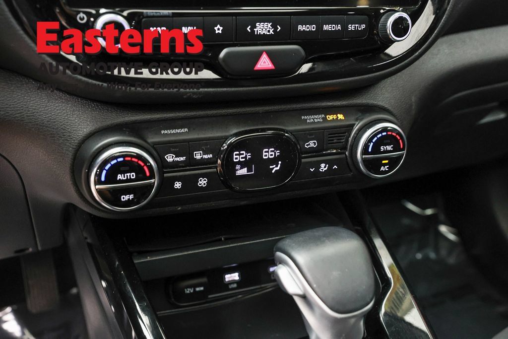 Used 2023 Kia Soul GT-Line FWD image 22