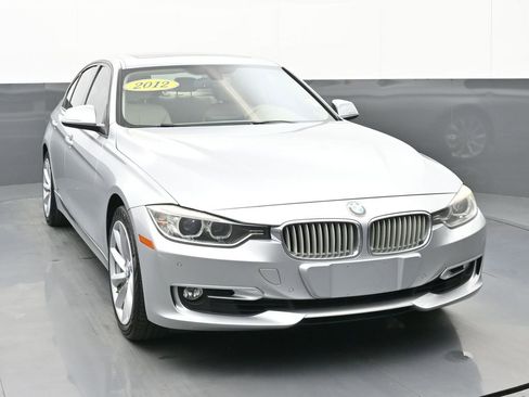 Used 2012 BMW 328i 328i image 9