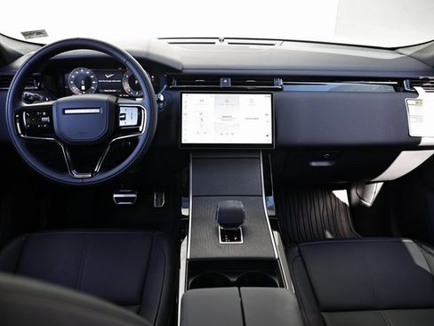 New 2026 Land Rover Range Rover Velar Dynamic SE image 33