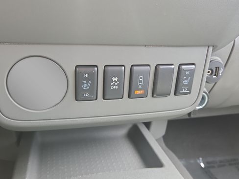 Used 2021 Nissan Frontier SV w/ Midnight Edition Floor Mats RWD image 30
