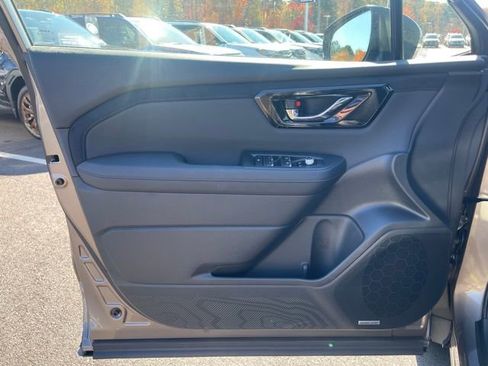 New 2025 Subaru Forester Limited image 15