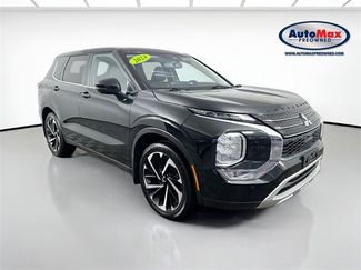 Used 2024 Mitsubishi Outlander SE video 1