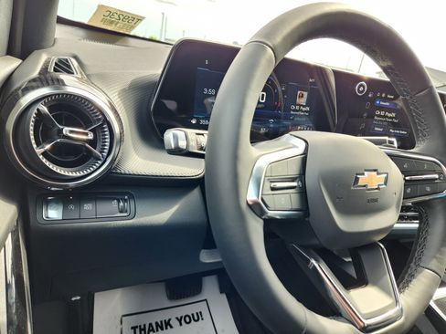 New 2026 Chevrolet Equinox LT w/ Safety and Technology Package FWD image 16