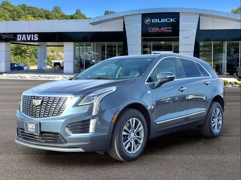 Used 2021 Cadillac XT5 Premium Luxury w/ LPO, Floor Liner Package AWD/4WD image 2