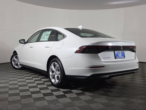 New 2026 Honda Accord LX image 5