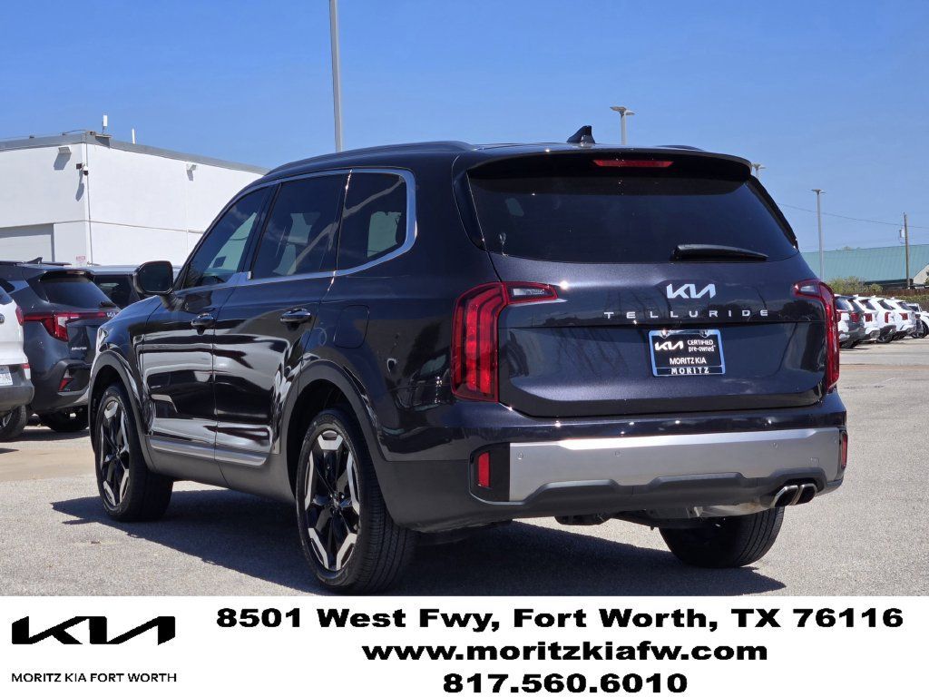Certified 2025 Kia Telluride S FWD image 4
