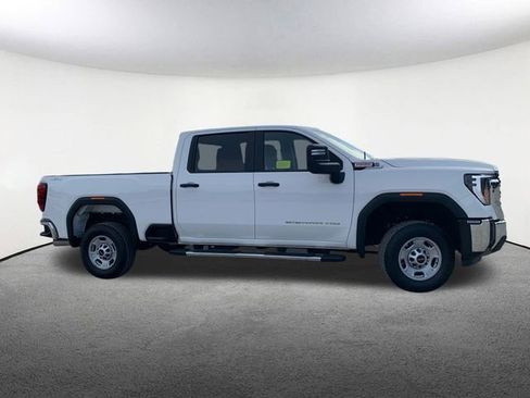 Used 2024 GMC Sierra 2500 Pro image 14
