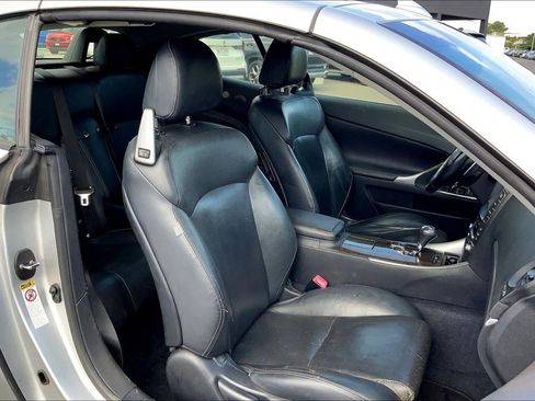 Used 2015 Lexus IS 250C image 7