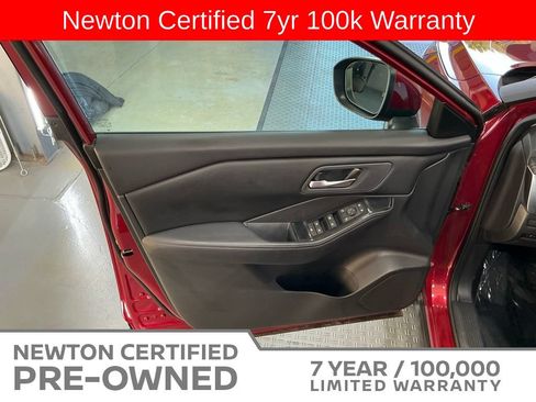 Used 2026 Nissan Rogue SV FWD image 36