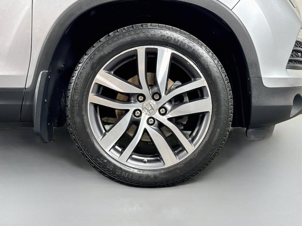 Used 2017 Honda Pilot Elite image 56