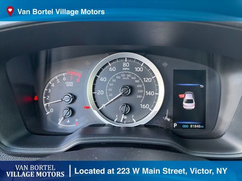 Used 2021 Toyota Corolla LE image 17