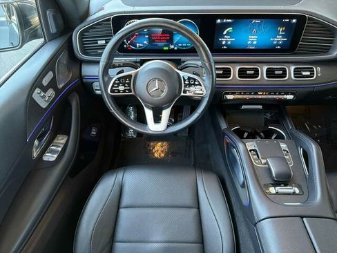 Used 2020 Mercedes-Benz GLS 450 4MATIC image 18