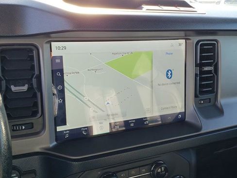 Used 2021 Ford Bronco Outer Banks image 19