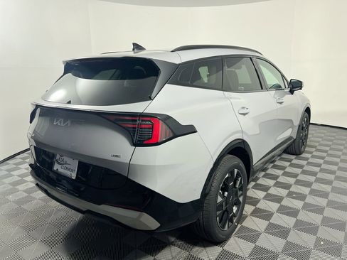 New 2026 Kia Sportage EX image 3